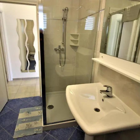 Awesome In With Wifi Apartment *